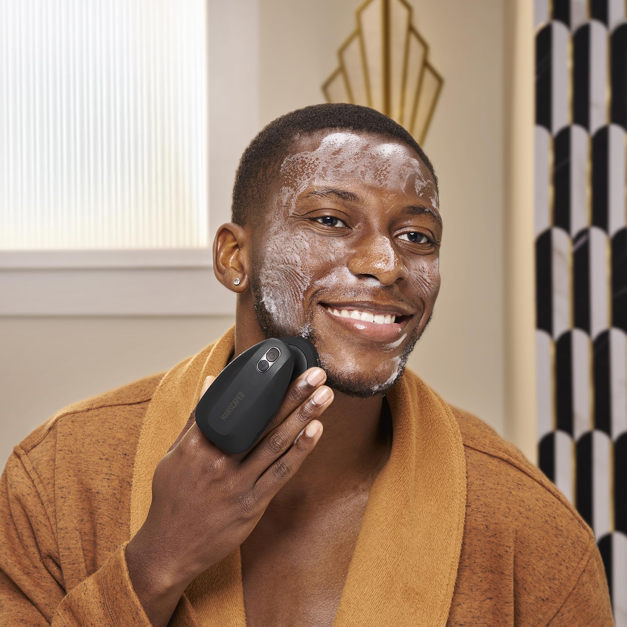 MANSCAPED Face Buffer PRO cuidado facial para piel sensible y barba.