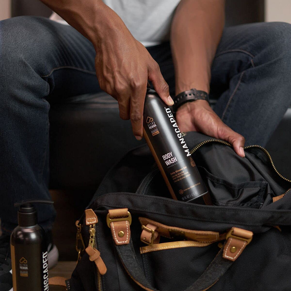 MANSCAPED UltraPremium Refinado, envase de 473 ml, perfecto para uso diario en casa