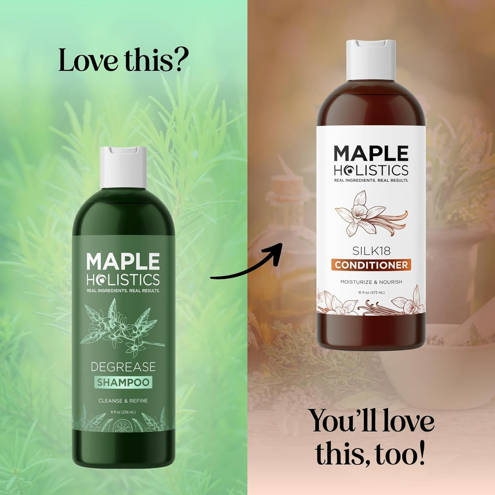 Aplicación del champú Maple Holistics sobre cabello húmedo