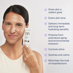 Marcelle BB Cream Golden Glow, textura cremosa que hidrata ligeramente.