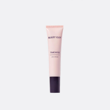 Textura suave y rápida absorción de Mary Kay para ojos.