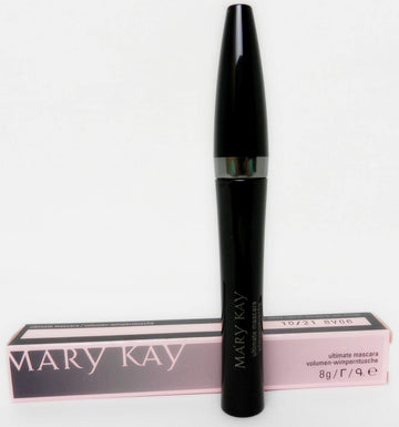 Mary Kay® Ultimate Mascara acabado duradero para uso diario.