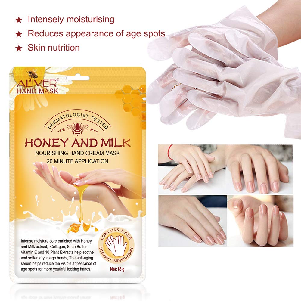 Mascarilla exfoliante para manos durante la aplicación, suaviza y prepara la piel.