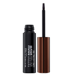 Maybelline Brow Tattoo mostrando una aplicación rápida para cejas definidas y naturales.