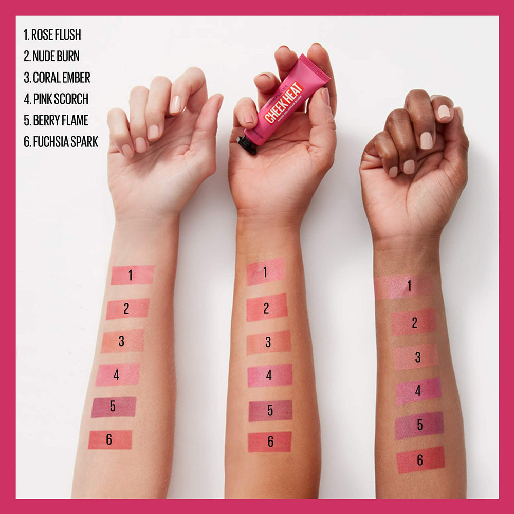 Maybelline Cheek Heat ofrece acabado húmedo con aspecto natural que realza rasgos.
