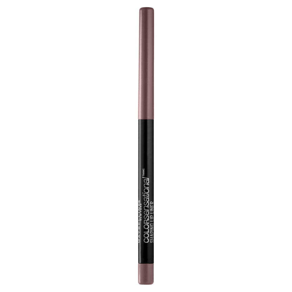 Trazo definido con fórmula cremosa y a prueba de manchas de Maybelline.