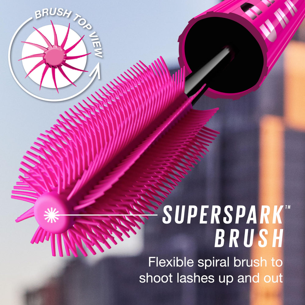 Maybelline Lash Sensational Firework, look de pestanas largas y separadas