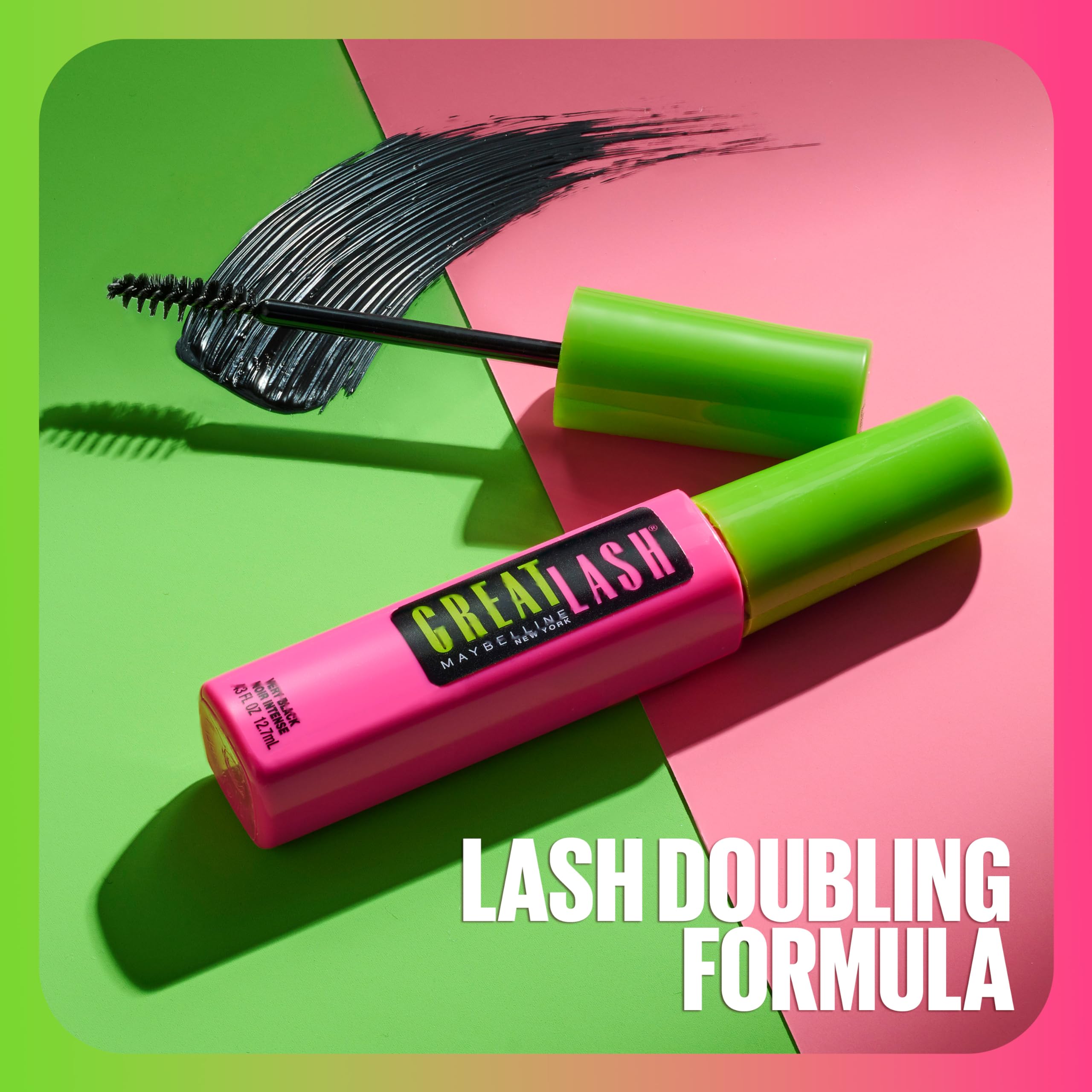 Maybelline Mascara Fijacion Suave: acabado ligero que dura todo el día.