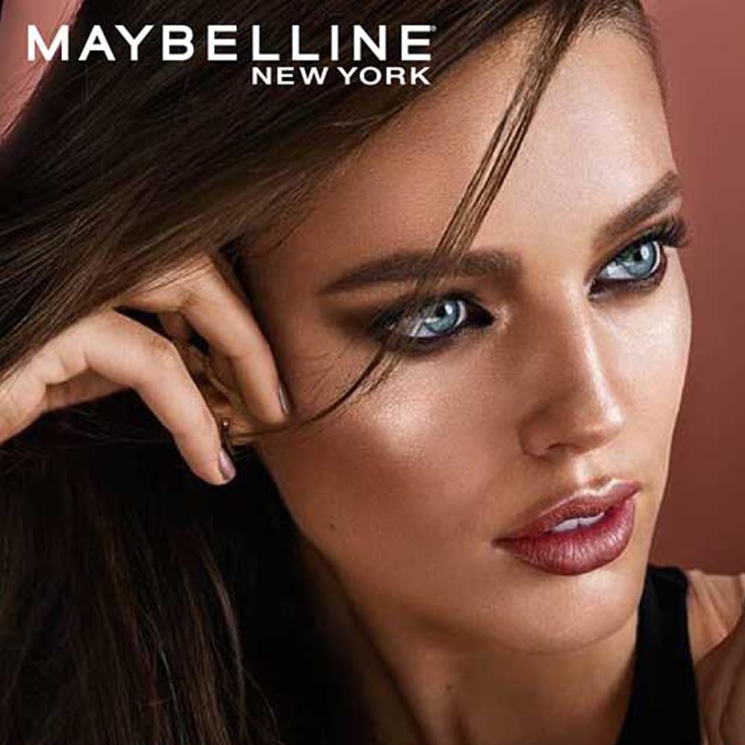 Maybelline Master Chrome resplandor rosado-oro para estilos diarios.