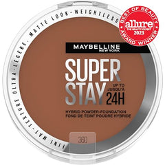 Textura ligera de Maybelline Super Stay para un acabado suave.