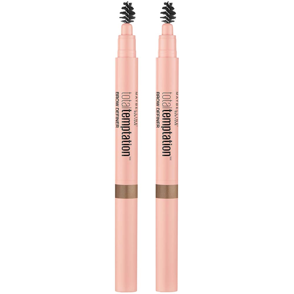 Punta en forma de lágrima y cepillo peine Maybelline Total Temptation para un acabado natural.