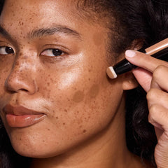 MCoBeauty definición de pómulos con bronceador cremoso para un aspecto natural