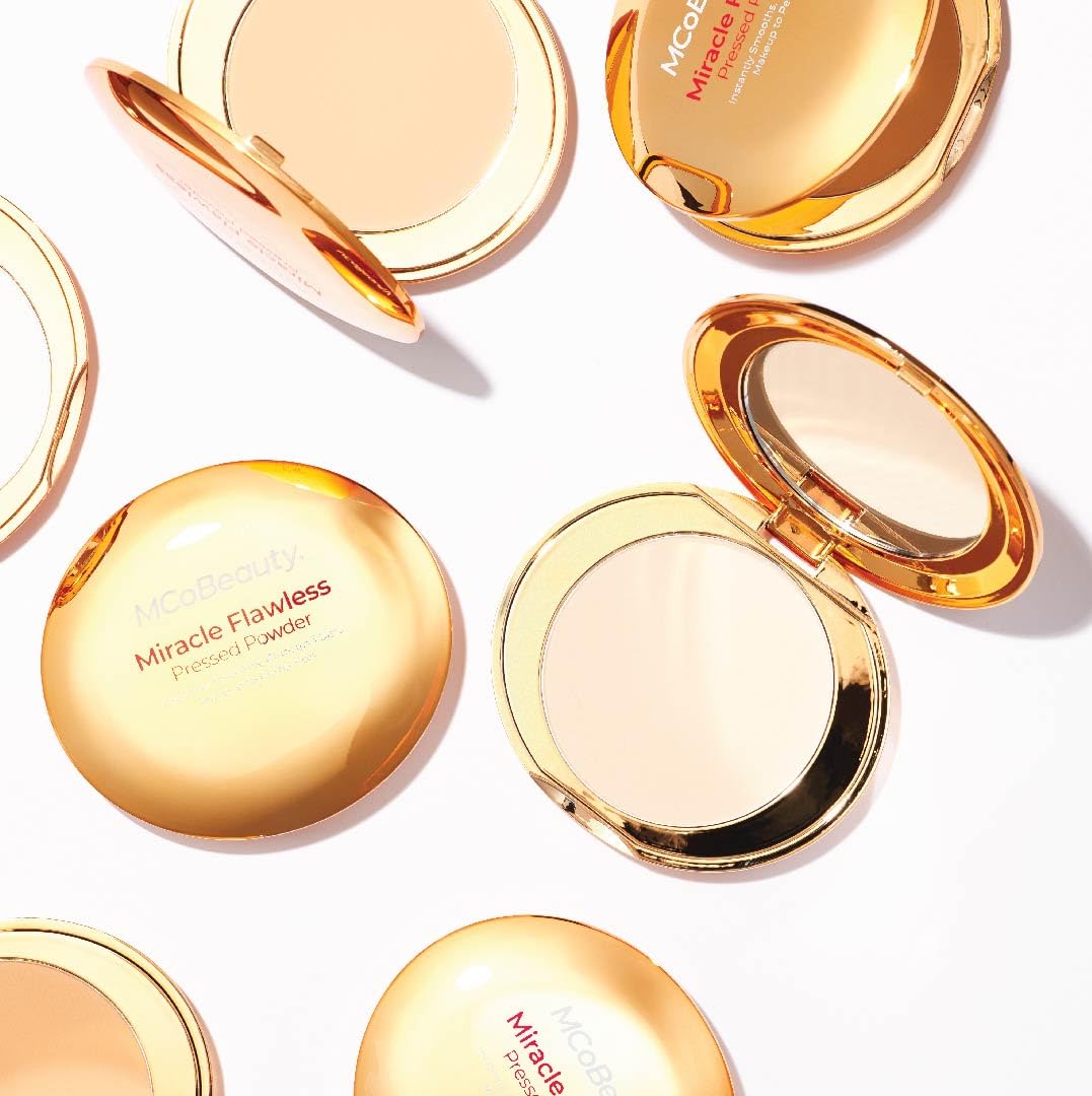 Extrait de rose et huile d’amande douce dans Miracle Flawless pour douceur de la peau.