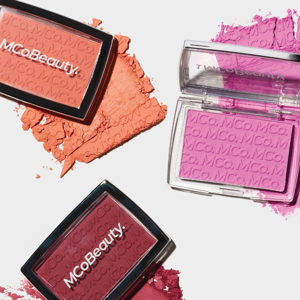 MCoBeauty Glow Up pH Rubor: aplicación rápida con dedos para aspecto natural.