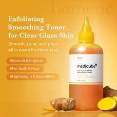 Medicube Kojic Acid Turmeric Toner: aplicación en dispensador para uso diario suave.