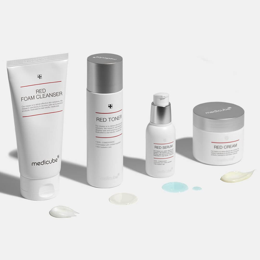 Etiqueta de ingredientes de Medicube Red Toner 2.0 que destaca fórmula no comedogénica