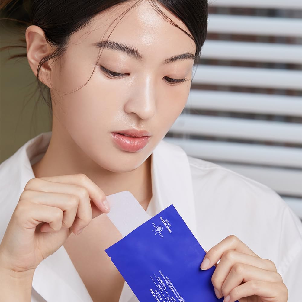 Exfoliación suave con AHA y extractos florales para poros limpios.