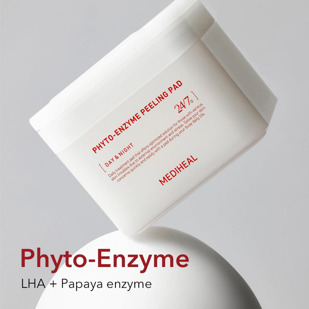 Mediheal Phyto Enzyme Peeling Pad application on nose for pores.