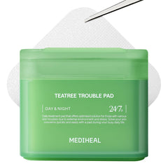 Mediheal Teatree Trouble Pad dans le paquet, pratique pour une routine beauté simplifiée.
