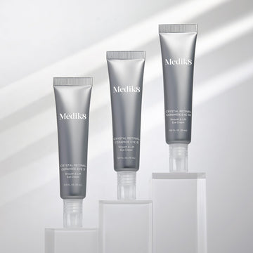 Medik8 Crystal Retinal Ceramide Eye 3, aplicación delicada, ayuda a suavizar la piel en el contorno ocular.