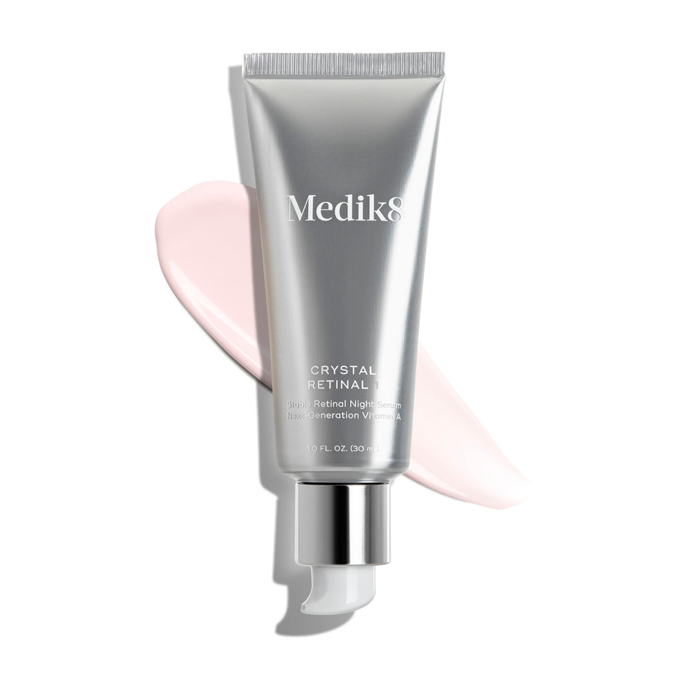 Medik8 Crystal Retinal 1 caja envase, guía de uso nocturno suave para piel sensible.