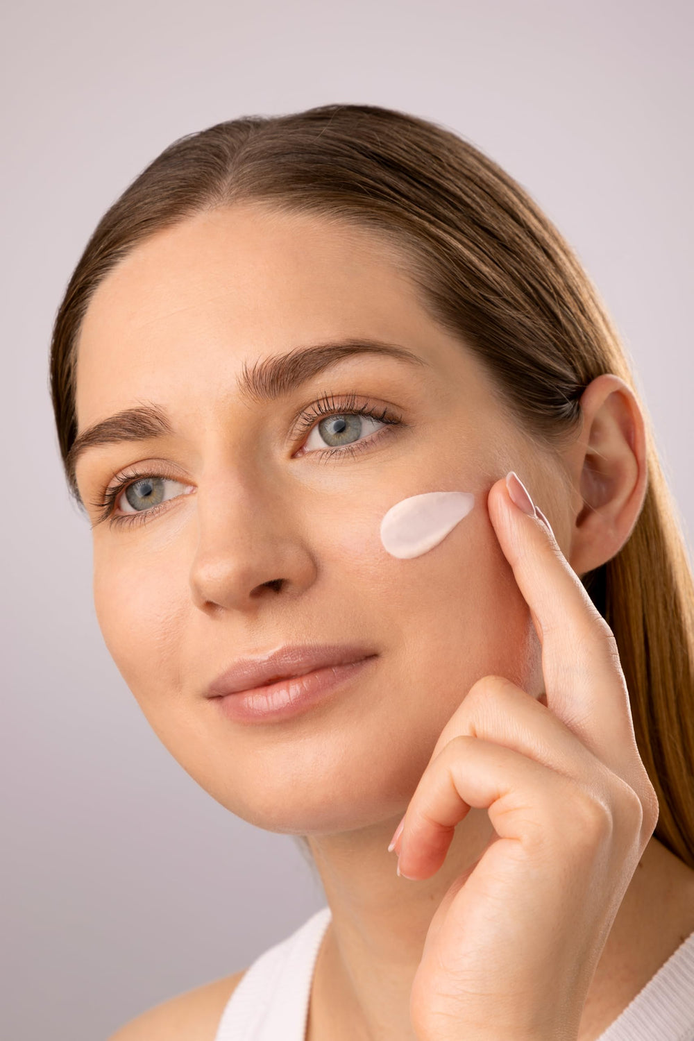 Medik8 Crystal Retinal 1, ingredientes hidratantes que nutren la piel durante la noche.