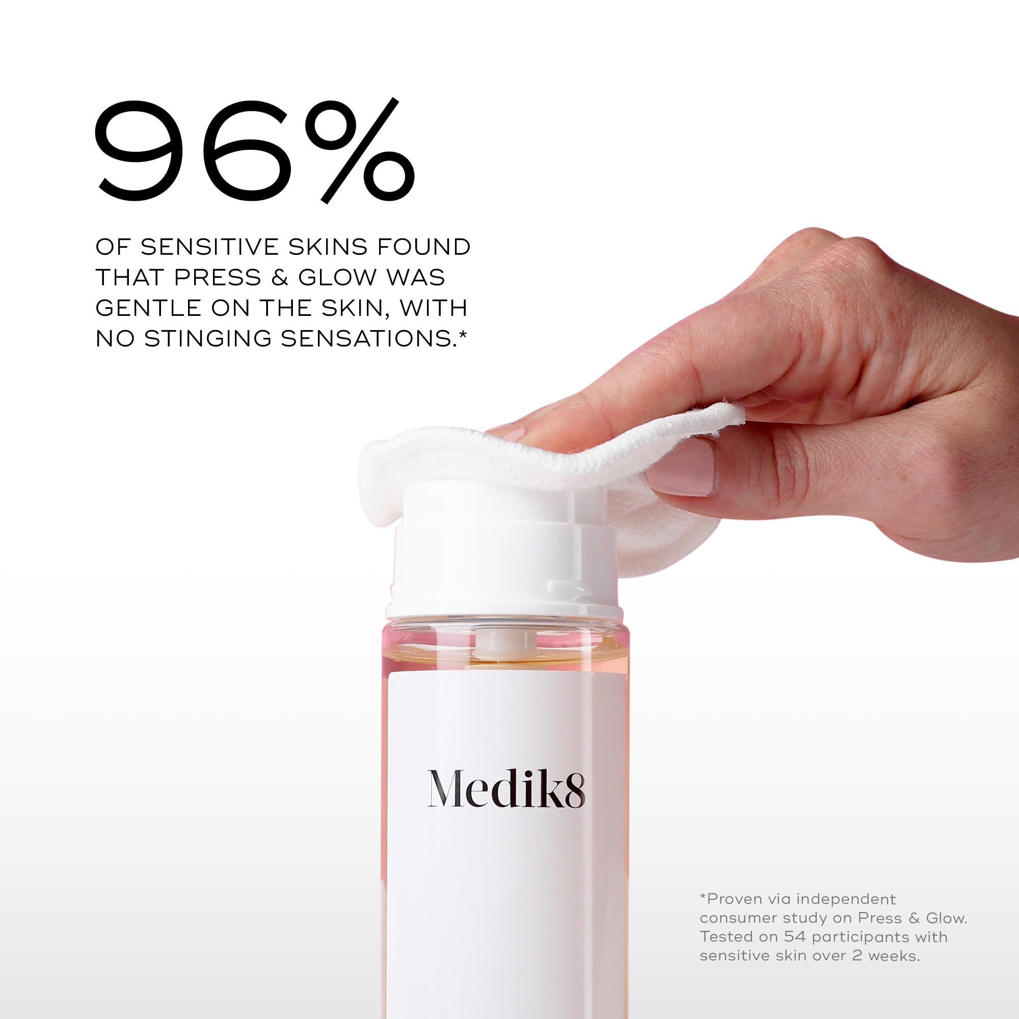 Medik8 Press and Glow — texture légère prête la peau pour le soin