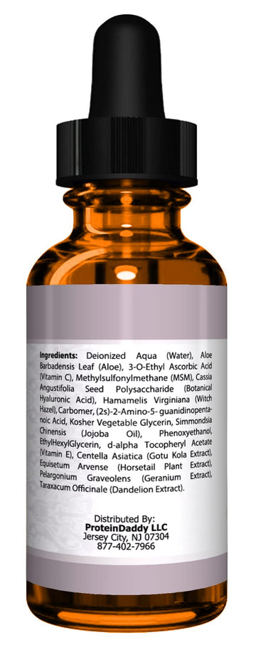 Serúm Meera's Beauty Vitamina C con ácido hialurónico para hidratación diaria.