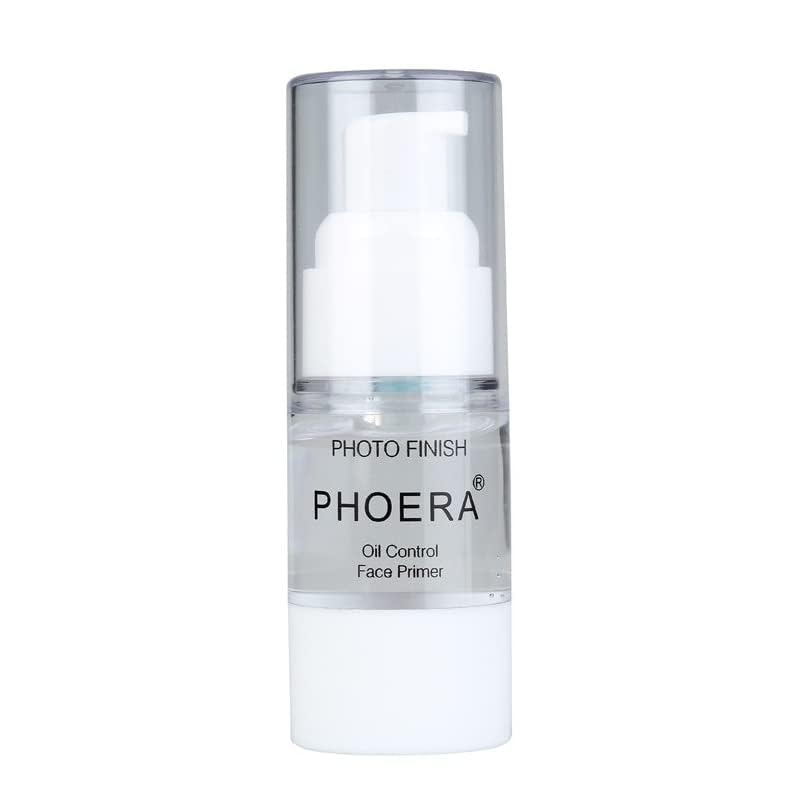 Meifen Phoera Primer swirl on skin highlights pore-minimizing and smooth texture.