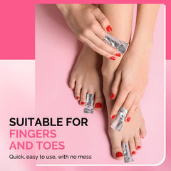 MelodySusie aplicar removedor y envolver uñas para desmaquillado simplificado.