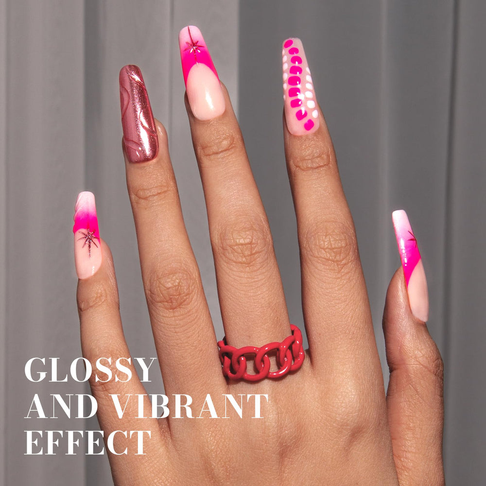 MelodySusie en casa: manicura profesional con acabado brillante