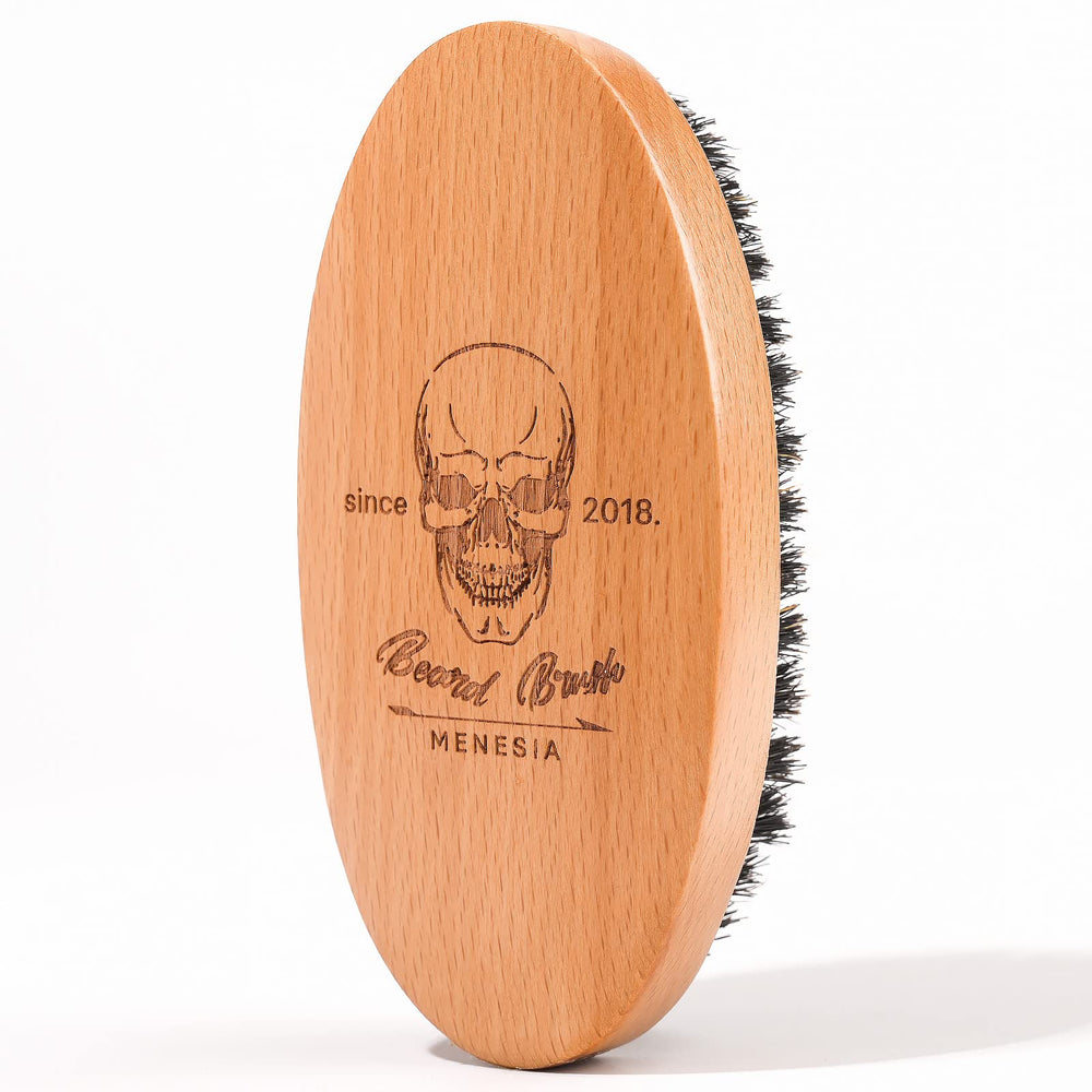 Regalo ideal con Menesia, cepillo de barba duradero y funcional.