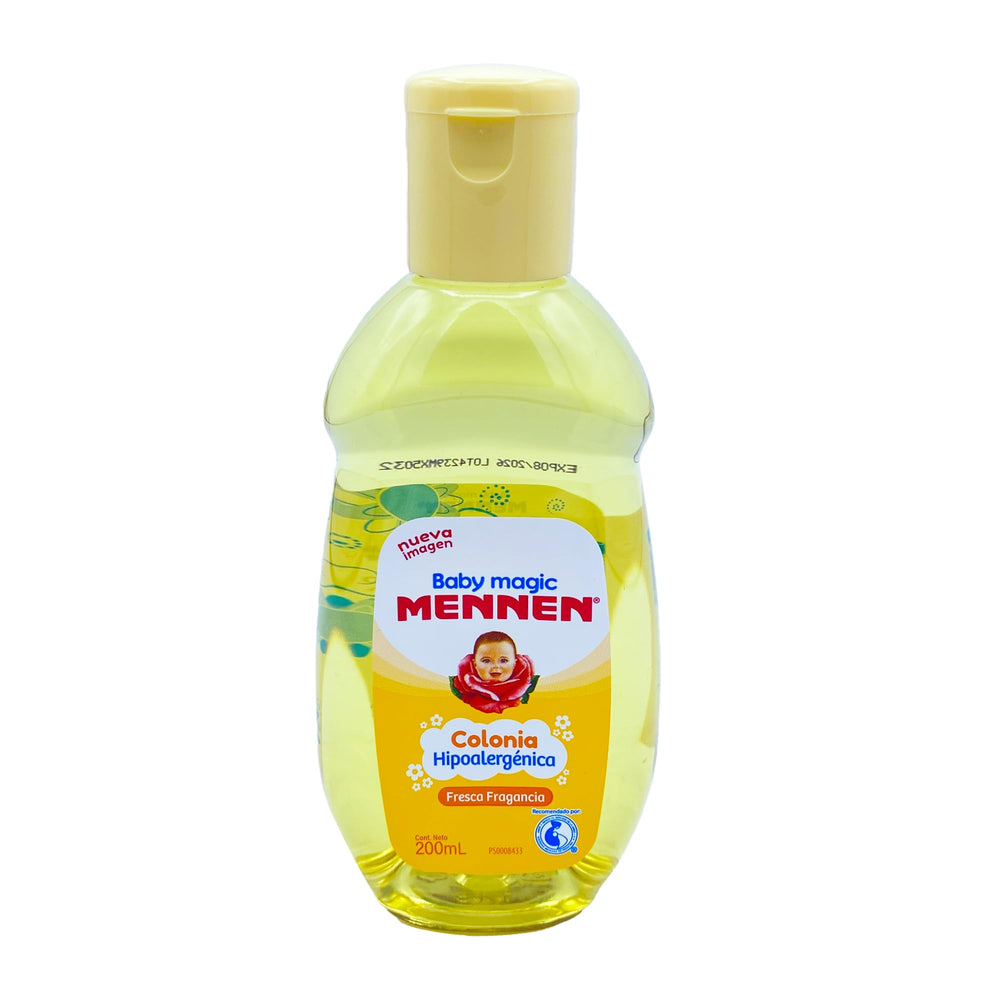MENNEN Baby Magic: botella de 200 ml con aroma suave tras el baño.