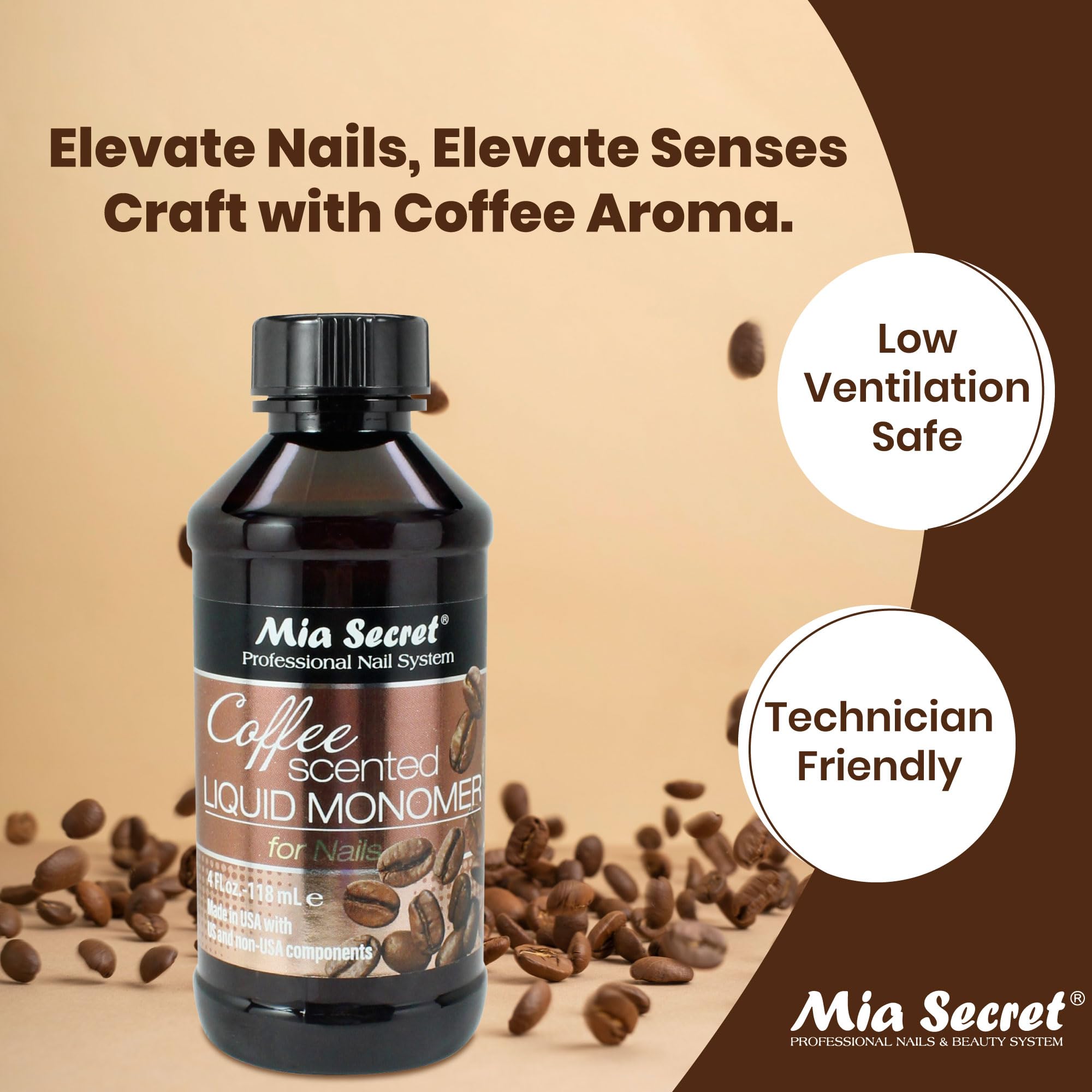Monómero líquido Mia Secret aroma café aplicada durante la manicura