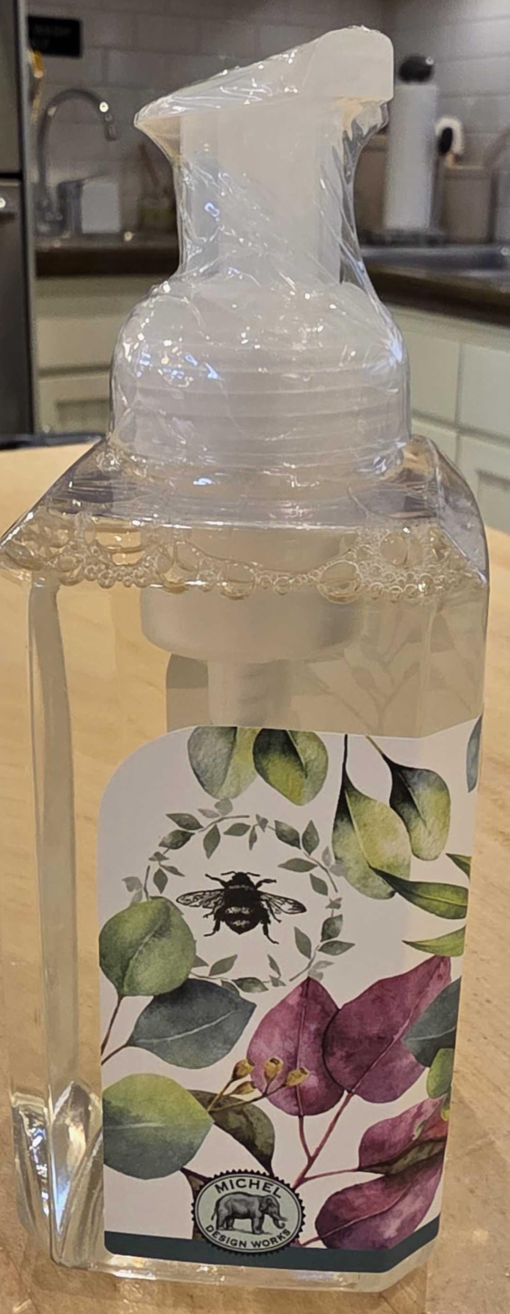 Envase cuadrado elegante con distinción de marca