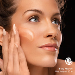 Microderm GLO ingredientes naturales aloe y ácido hialurónico para hidratación