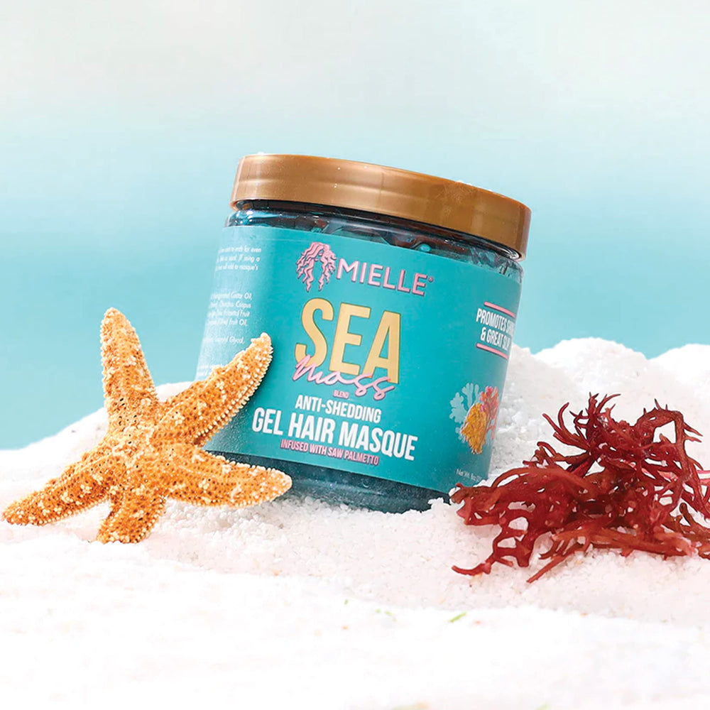 Gel de musgo marino de Mielle Organics, enfoque cuidado-natural, ingredientes orgánicos para cuidado capilar.