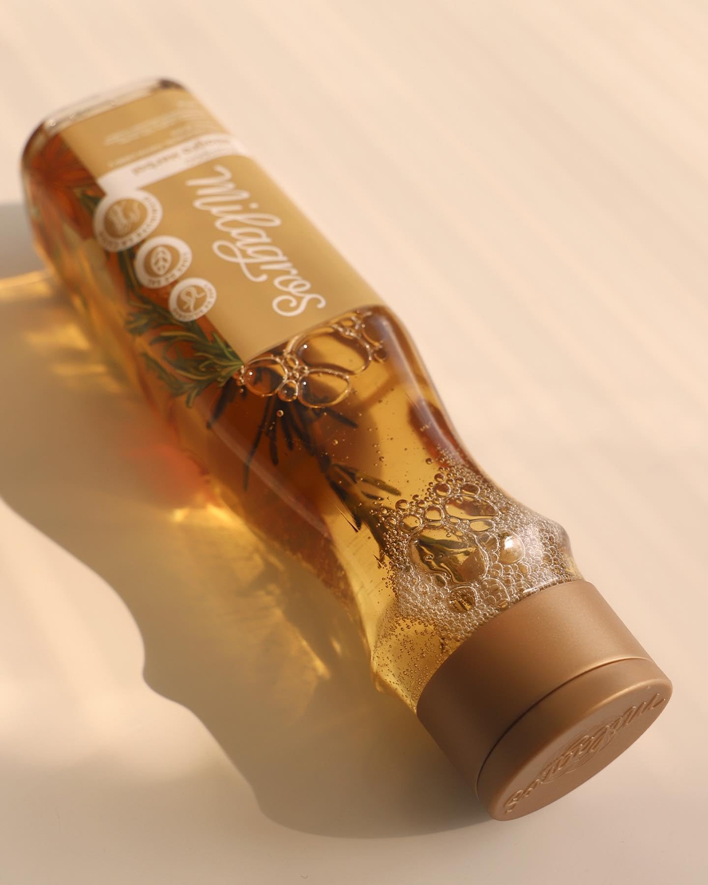 Milagros Shampoo Romero para cabello fino y graso con caída.