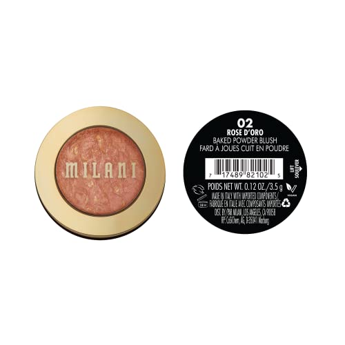 Milani Baked Blush Rosa d'Oro, demostración de aplicación suave en la mejilla.