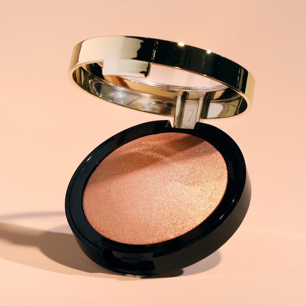 Milani iluminador horneado Rosa Italiana, hueso de la ceja para definición sutil.