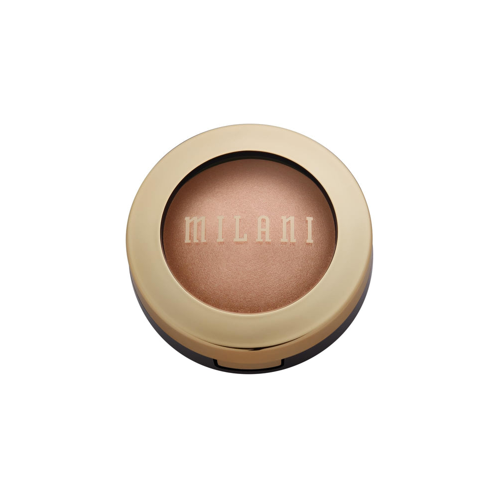 Milani iluminador horneado Rosa Italiana, resultado final radiante y natural en piel clara.