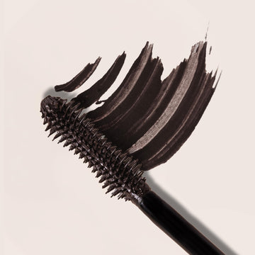 Milani Mascara cobertura total desde raíz hasta puntas
