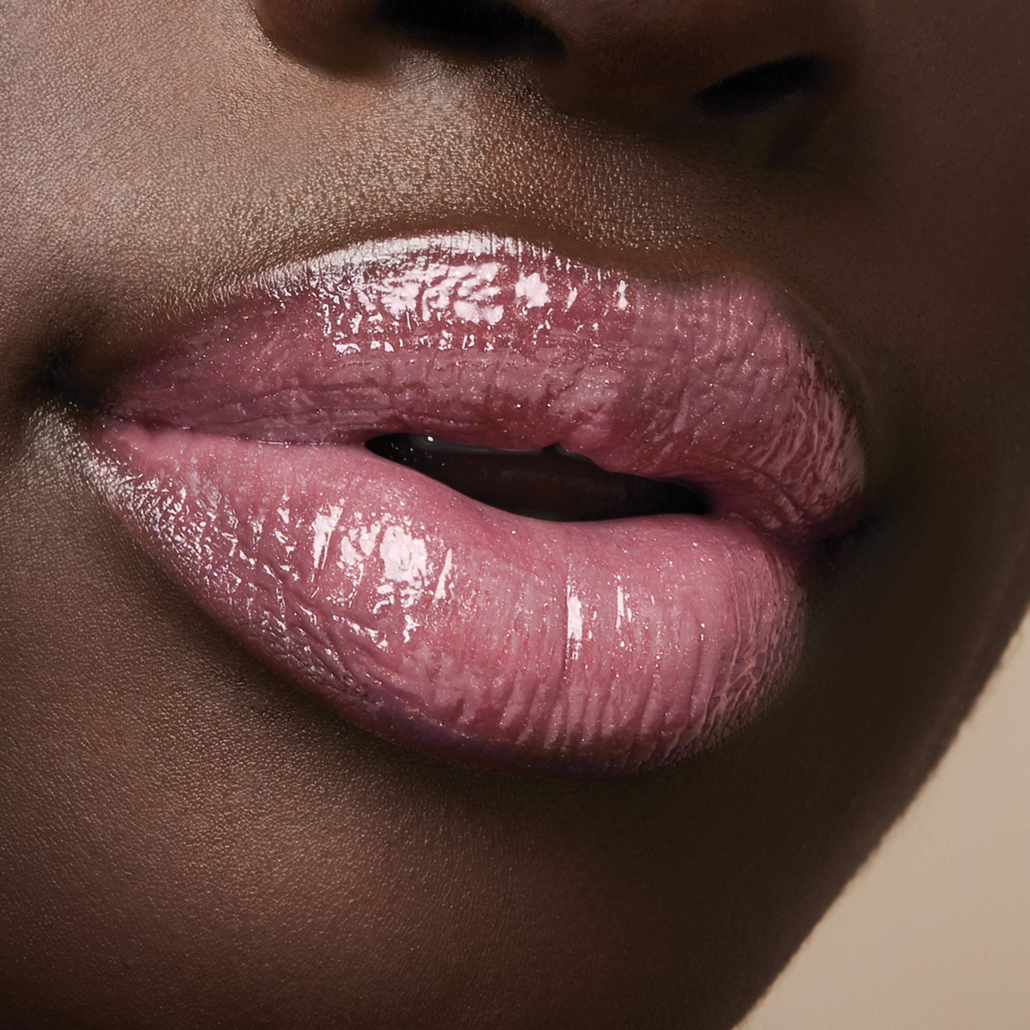 Milani non-sticky gloss texture close-up.