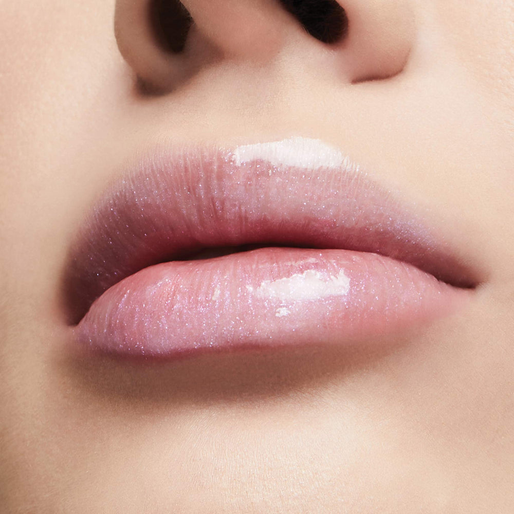 Milani peptides and hyaluronic acid close-up suggesting smoothness.