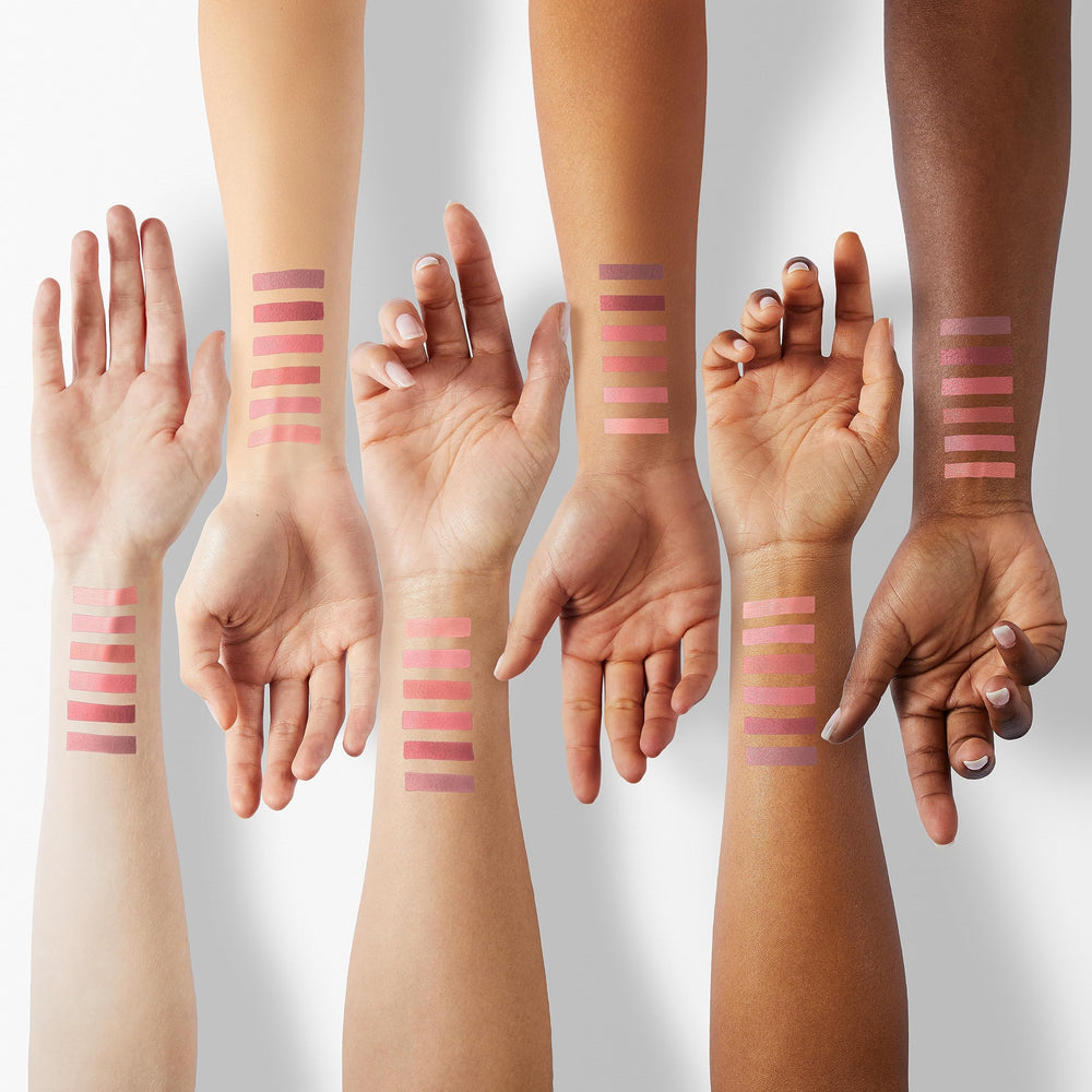 Miniling tintes labiales rosa frambuesa aporta tono vibrante con brillo suave.