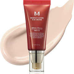 Missha M Perfect Cover BB Cream No13 Beige brillante en la botella, cobertura suave y natural.