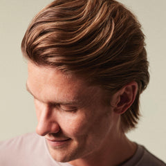 MITCH Calibrate: aplicación sobre cabello, distribución uniforme y estilo duradero.