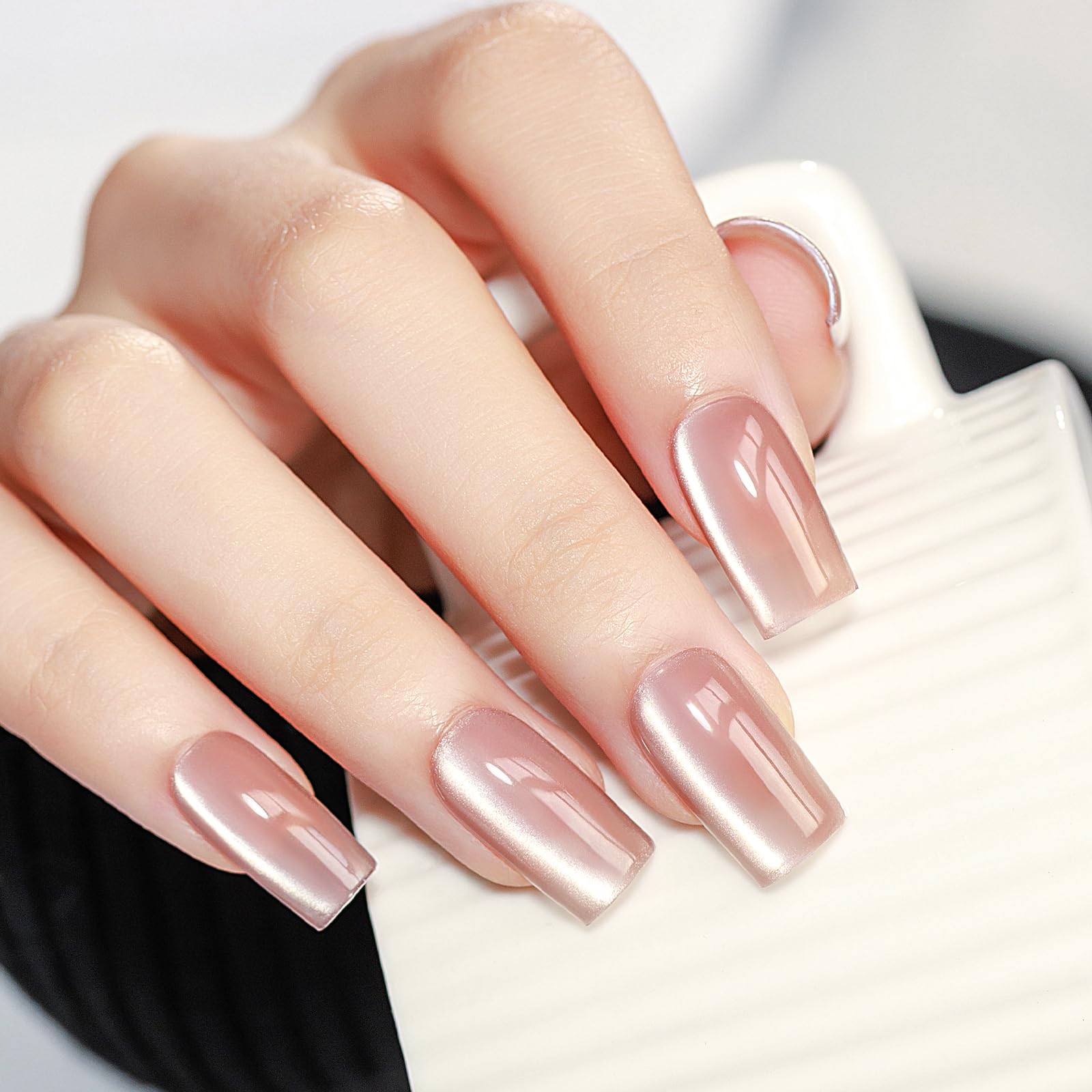 MIZHSE gel cat-eye 8 colores, versatilidad en uñas