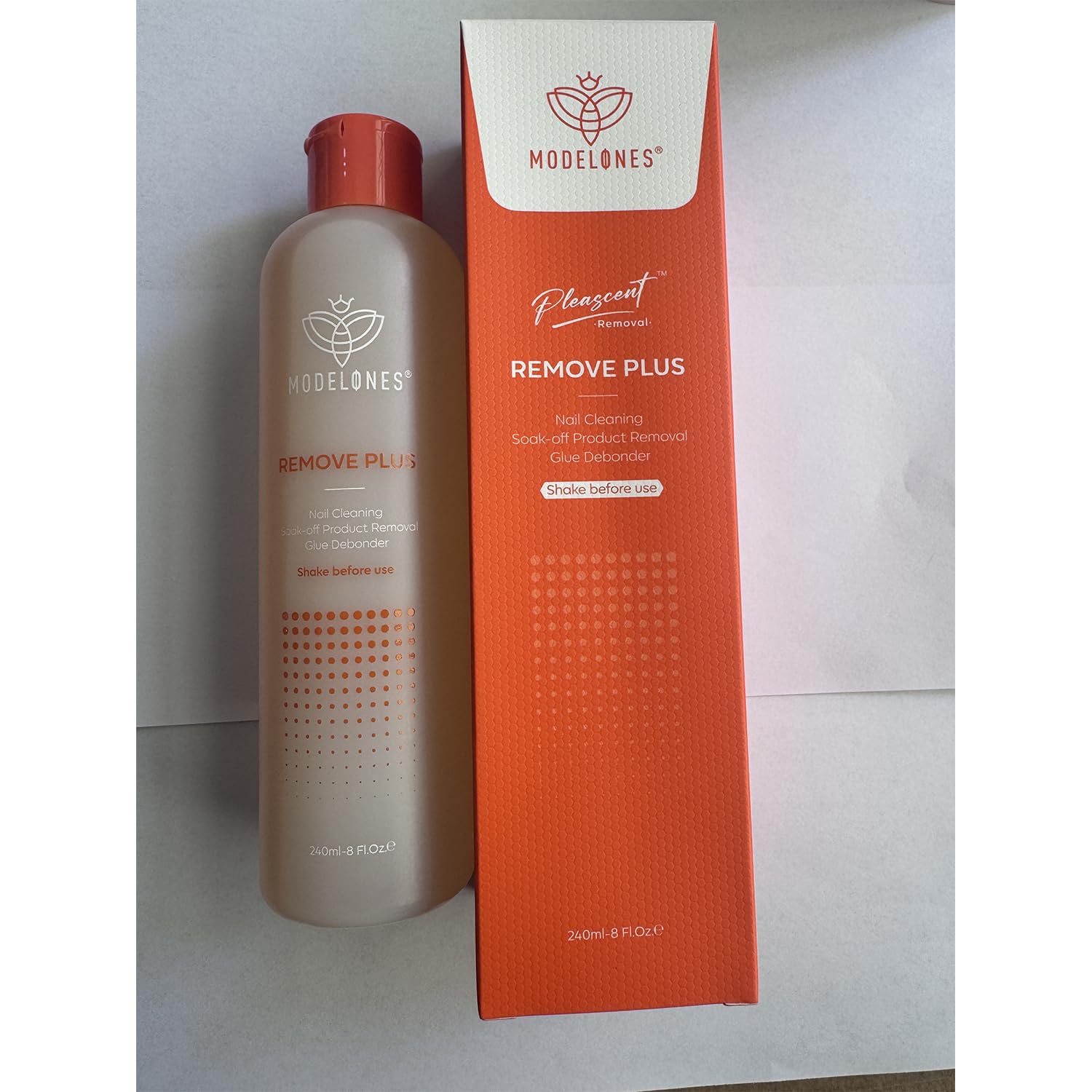 Modelones aceite semilla uva: nutrición ligera para uñas durante la retirada.
