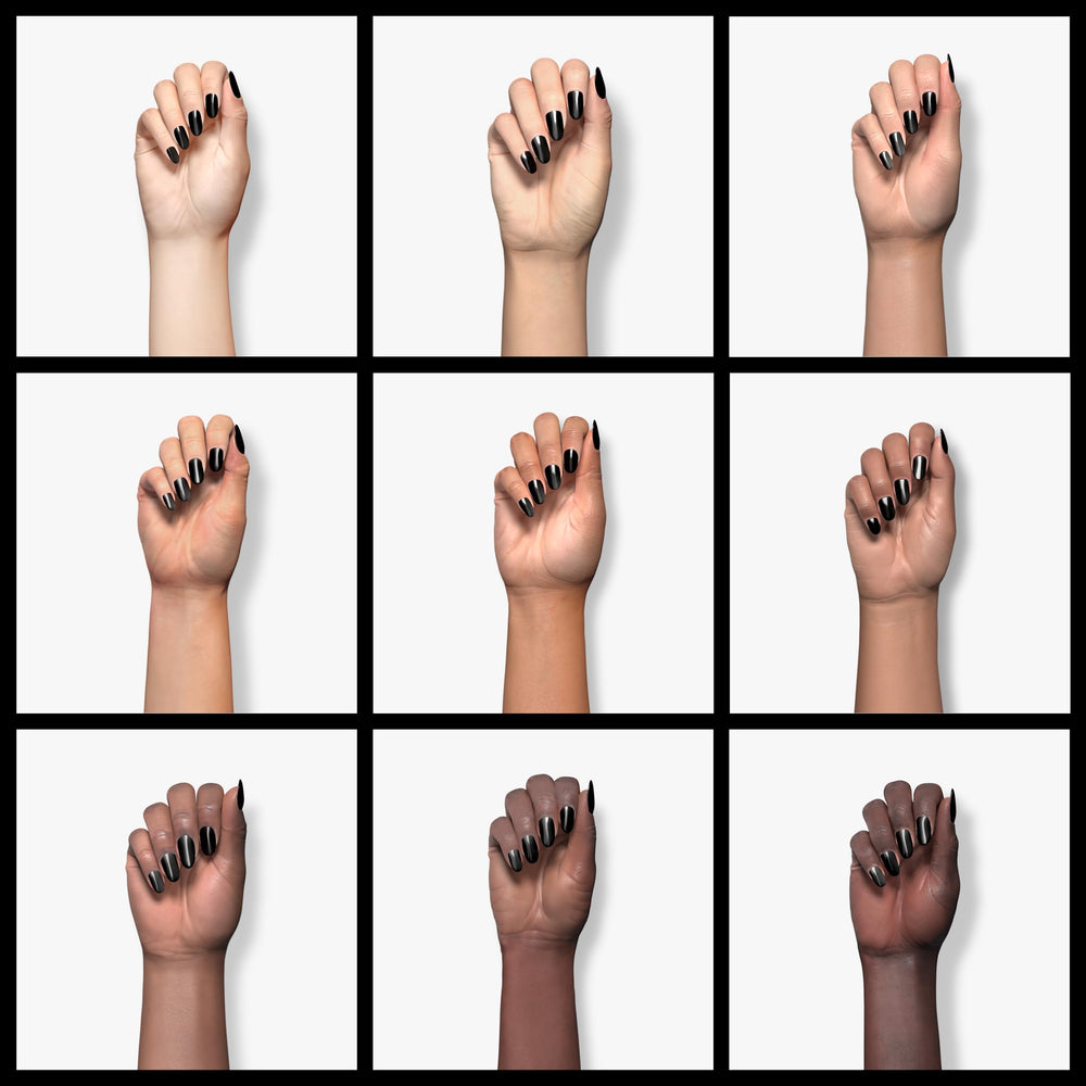 Modelones esmalte gel negro, duración de 28 días con acabado brillante.